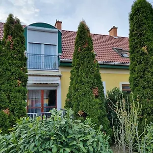 Korteszirom Apartmán