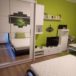 Apartament M&d, Eger